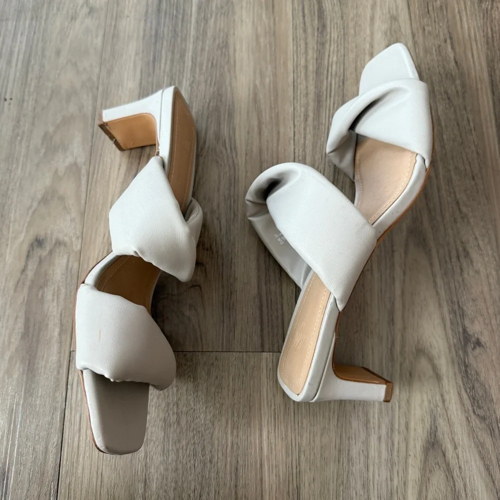 H&M Women's Elegant White Sandals Size 37 - Picture 4 of 5